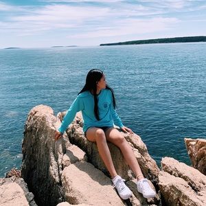 Meet your Posher, Angelica